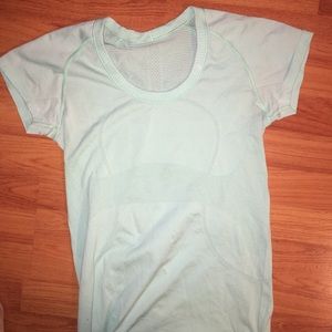 swiftly tech lululemon short sleeve shirt